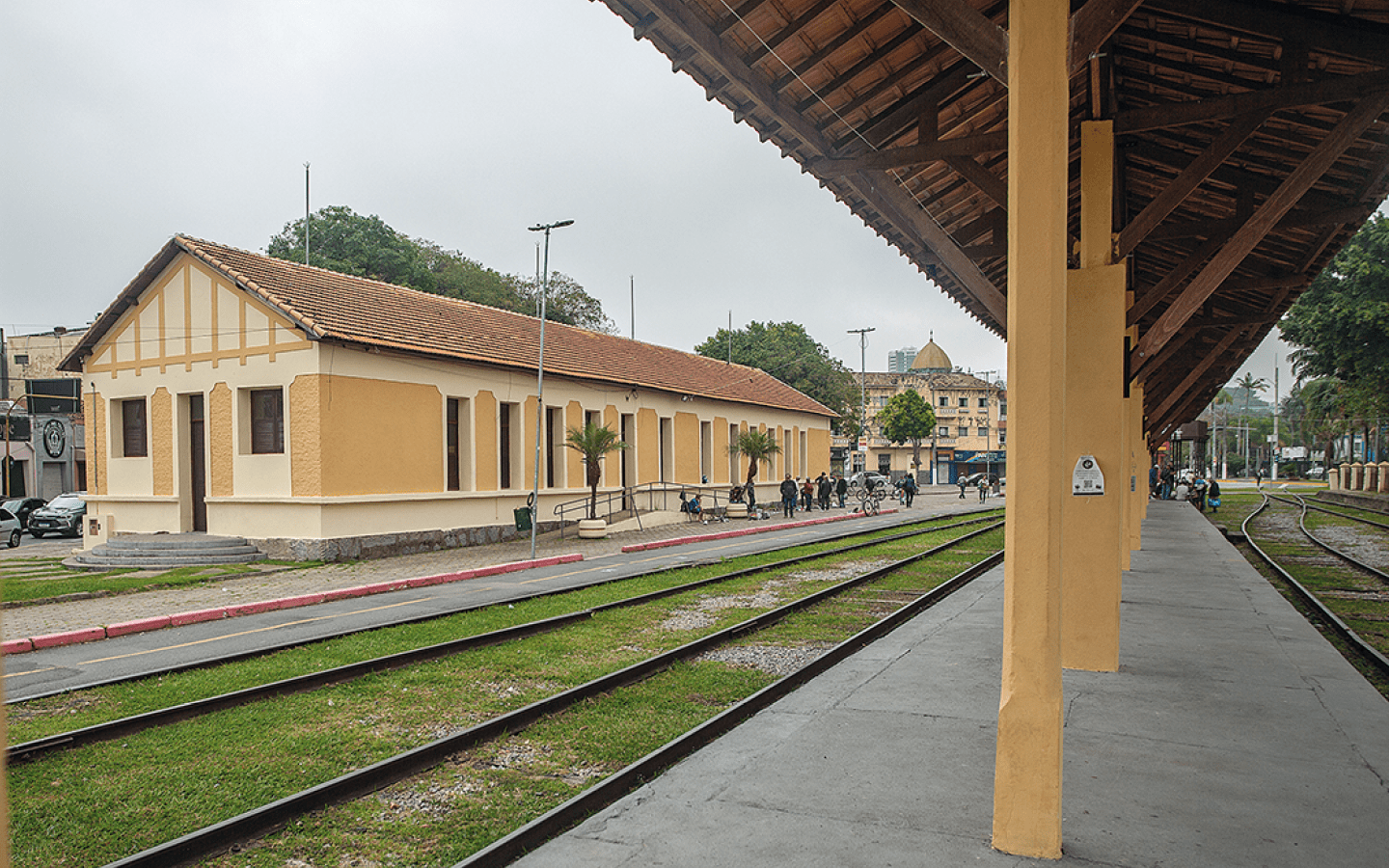 Antiga esta o de trem de Jacare 